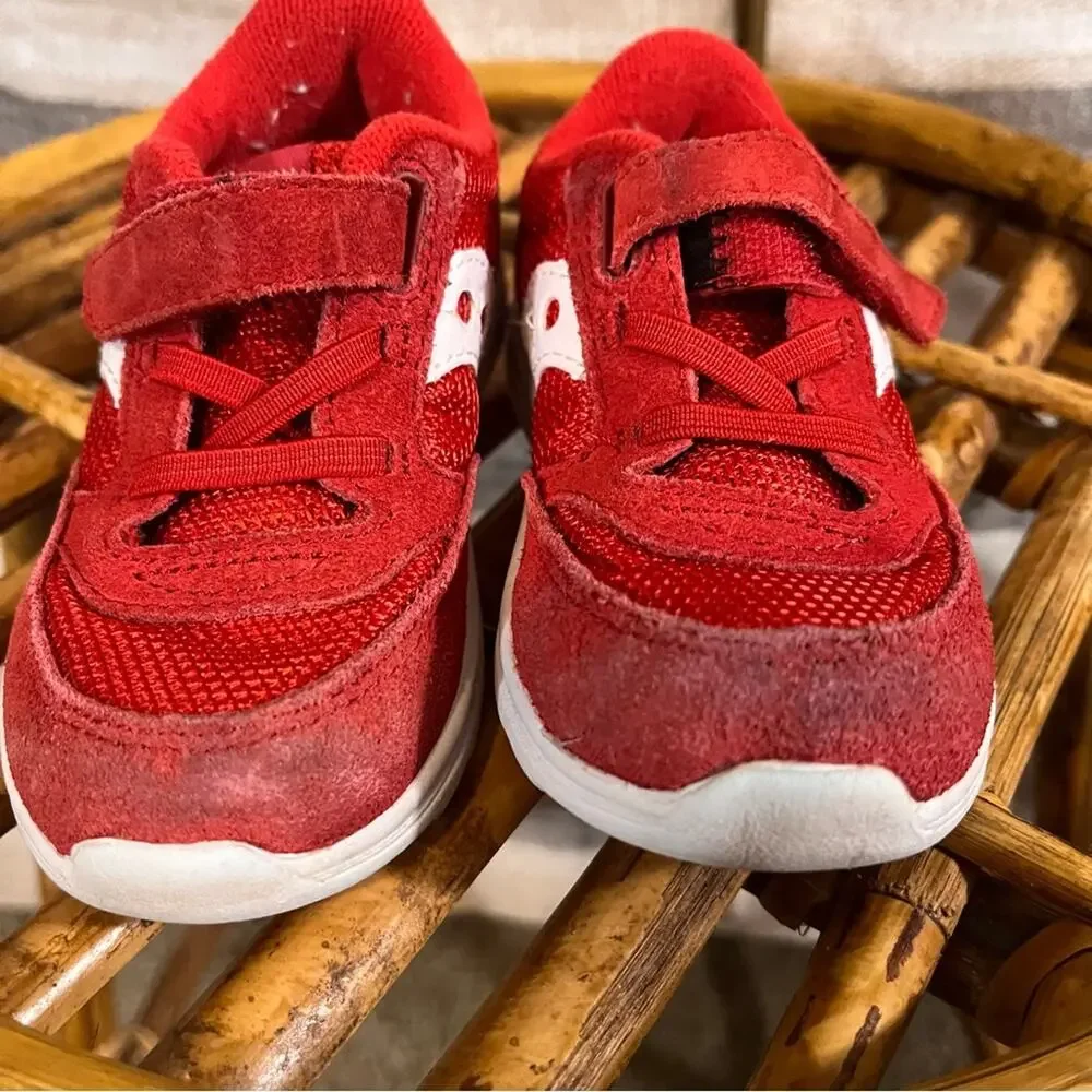 Saucony Red Sneakers‎ Size 6